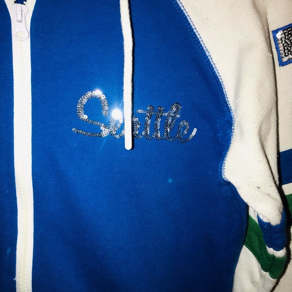 Lady 12 Seahawks Sweatshirt - Picture 2 of 4